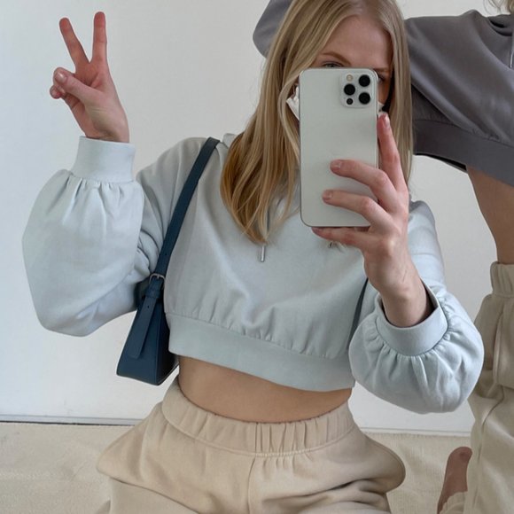 NWT OAK+FORT Cropped Powder Blue Hoodie - Picture 6 of 6